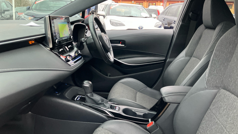 Toyota Corolla 1.8 VVT-i Hybrid Design 5dr CVT Hybrid Hatchback